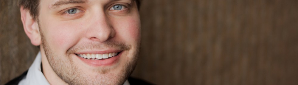 Kyle Scheele Headshot